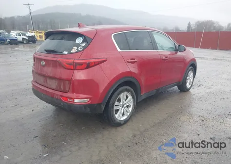2018 Kia Sportage Lx z USA, uszkodzony, nr VIN KNDPMCAC2J7382134